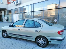 Renault Megane 1.6 Газ Клима, снимка 11