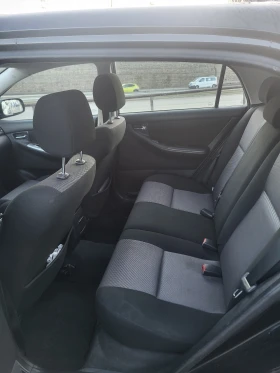 Toyota Corolla 1, 6 VVT-i - 3600 € / 7040.99 лв. - 22042140 6