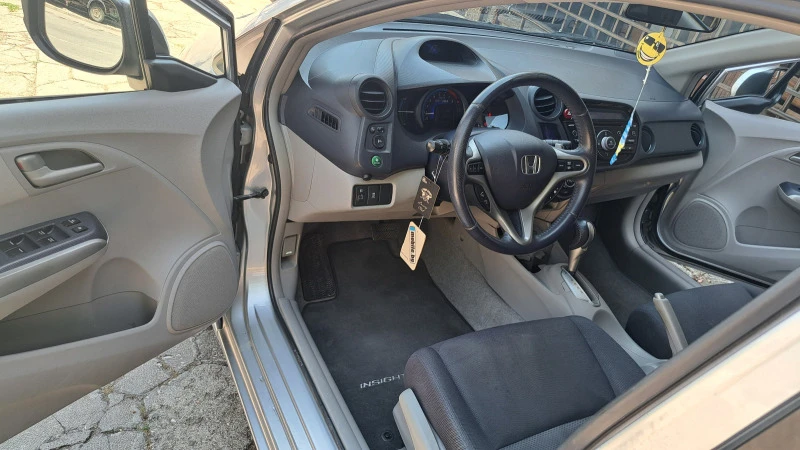 Honda Insight 1.3 HYBRID , снимка 8 - Автомобили и джипове - 46568504