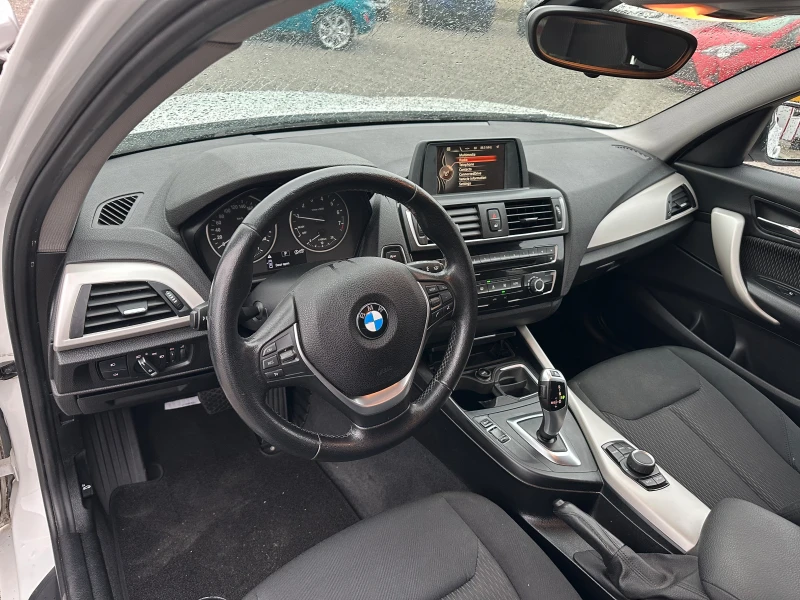 BMW 118 i Automatic, снимка 11 - Автомобили и джипове - 47930372