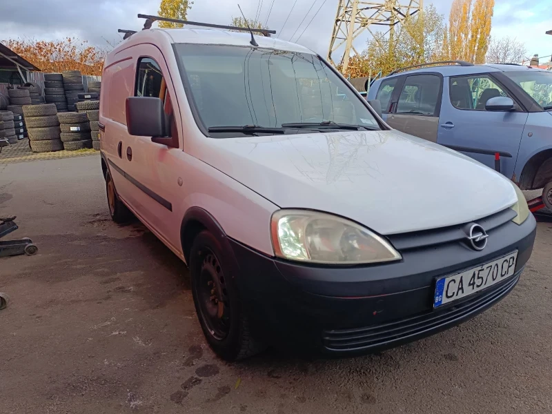 Opel Combo, снимка 1 - Автомобили и джипове - 48221059