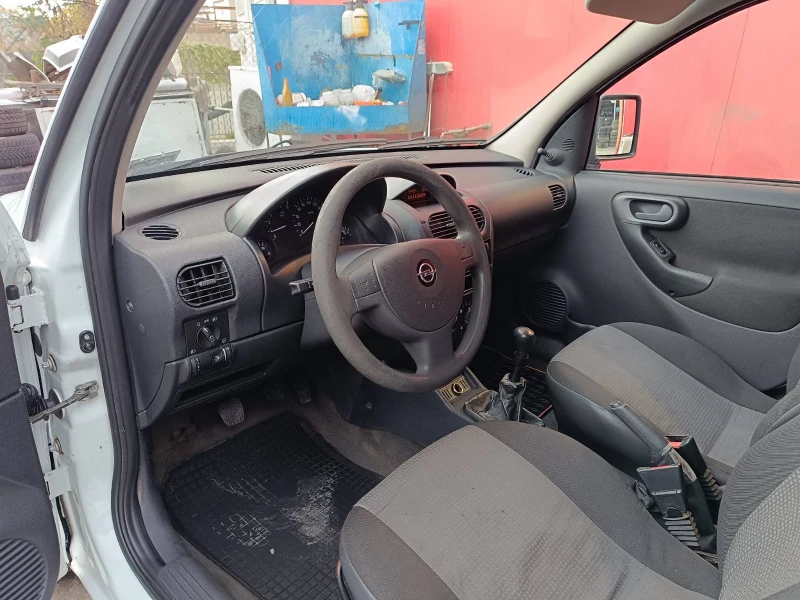 Opel Combo, снимка 10 - Автомобили и джипове - 48221059