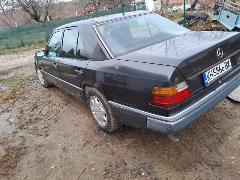 Mercedes-Benz 124, снимка 6 - Автомобили и джипове - 48456024