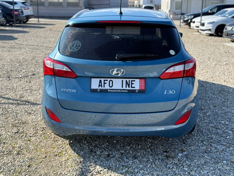 Hyundai I30 1.6i 120hp/ФАБРИЧНА ГАЗ/, снимка 5 - Автомобили и джипове - 49029633