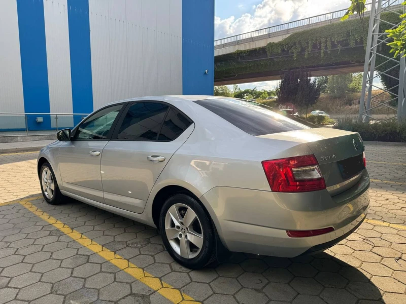 Skoda Octavia 1.2 TSI, снимка 7 - Автомобили и джипове - 51598774