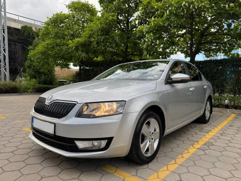 Skoda Octavia 1.2 TSI, снимка 10 - Автомобили и джипове - 51598774