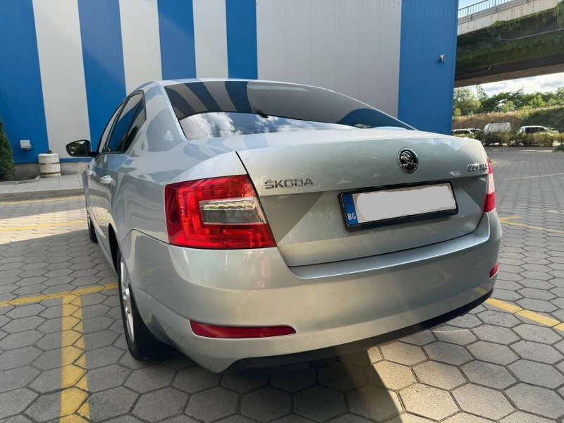 Skoda Octavia 1.2 TSI, снимка 6 - Автомобили и джипове - 51598774