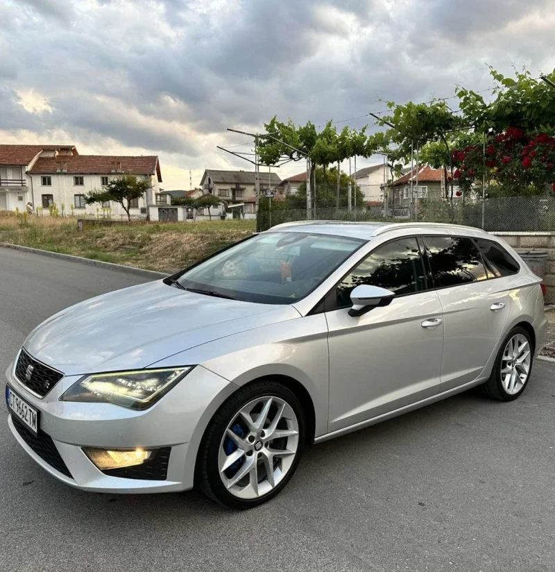 Seat Leon Matrix-FR-ACC-Lane Assite, снимка 2 - Автомобили и джипове - 52452530