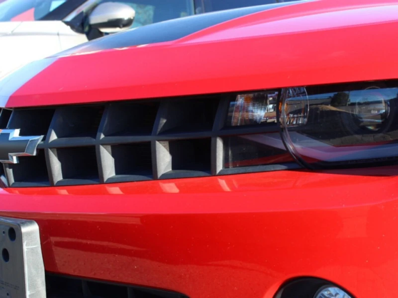 Chevrolet Camaro АВТОМАТИК * * V6 * * CAR FAX * * АВТО КРЕДИТ * * , снимка 2 - Автомобили и джипове - 52645297