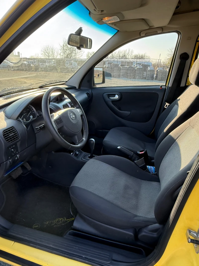 Opel Combo 1.3, снимка 8 - Автомобили и джипове - 52816599