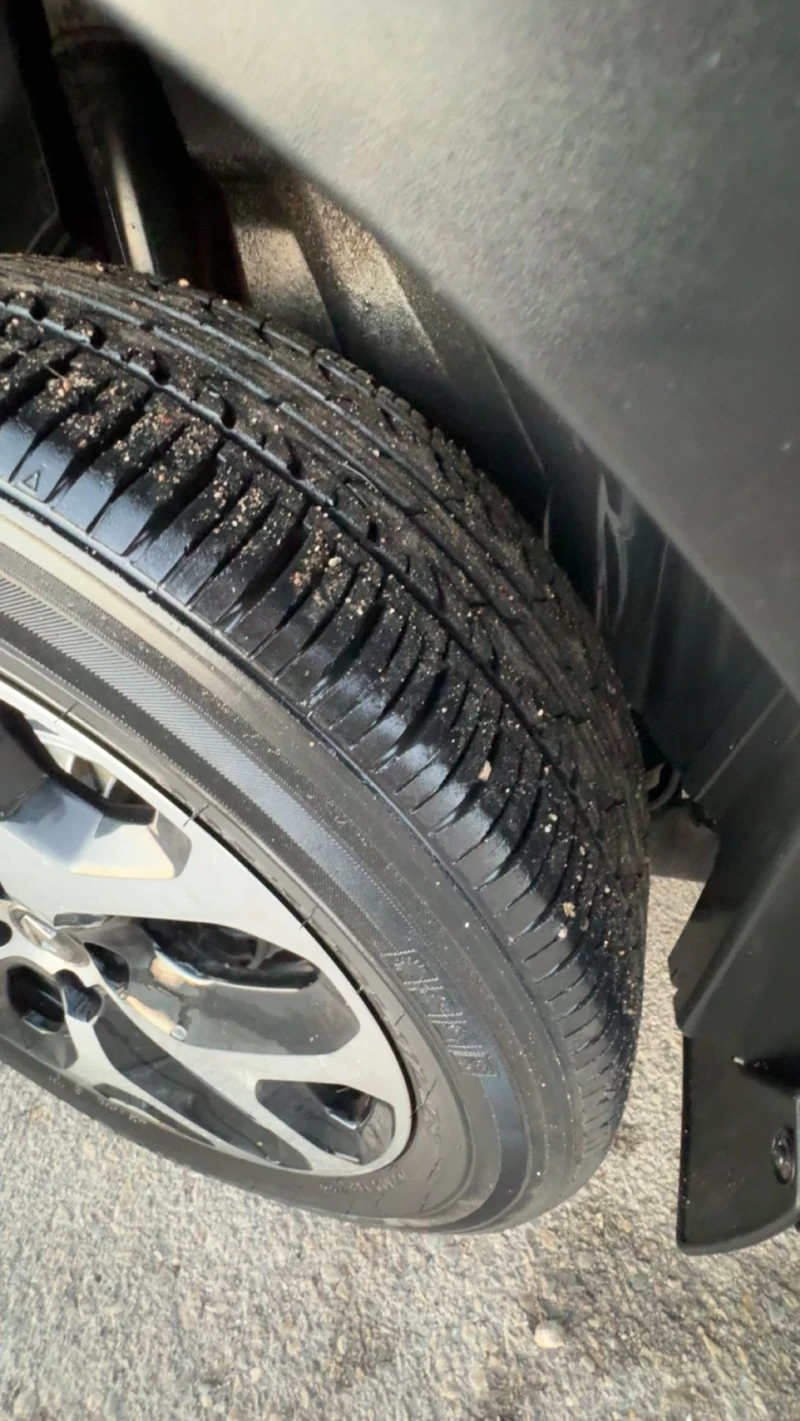 Renault Captur, снимка 14 - Автомобили и джипове - 53011013