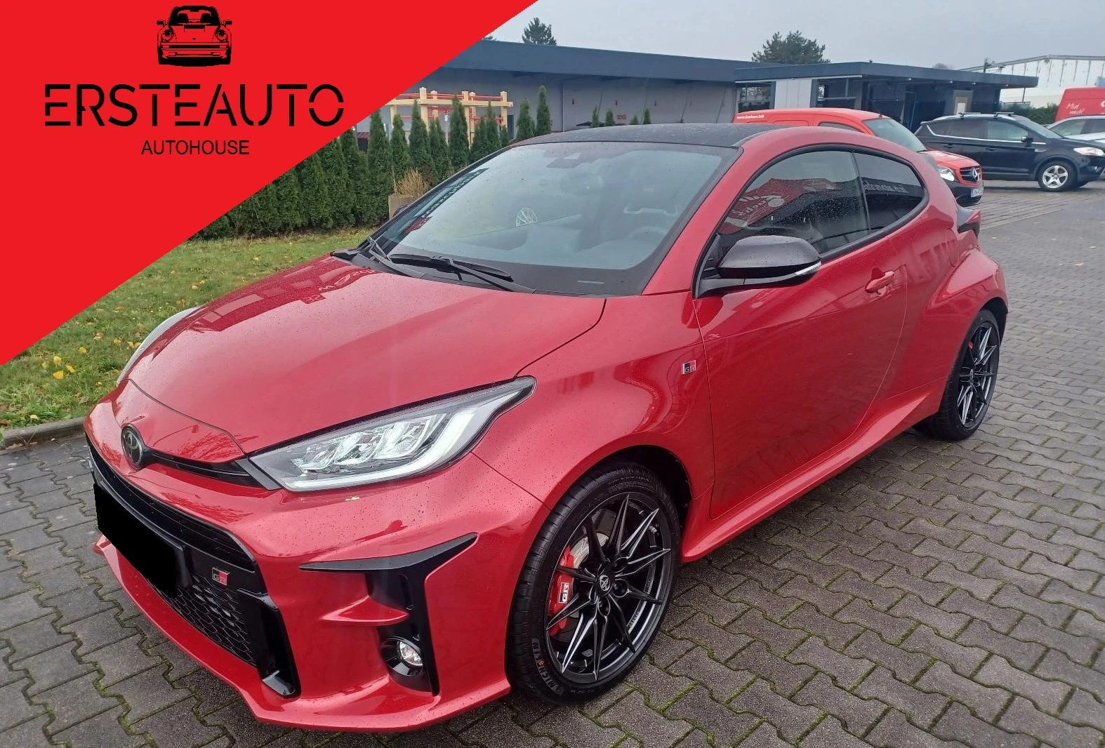 Toyota Yaris GR-FOUR PERFORMNACE PAKET CARBON CAM LED KEYLESS, снимка 1