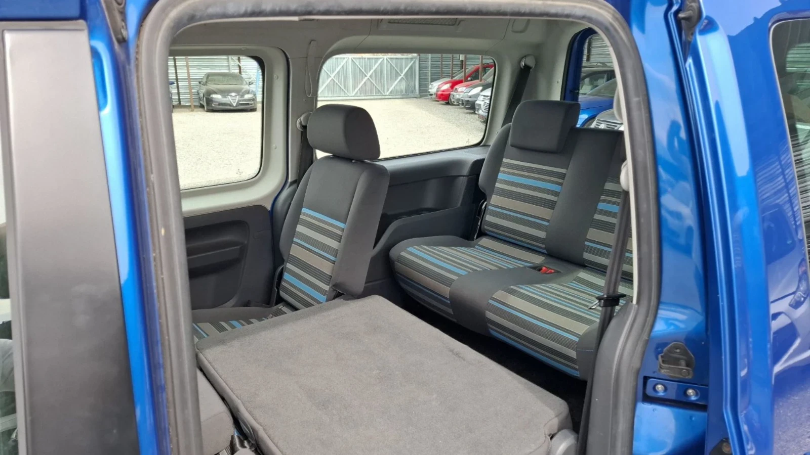 VW Caddy MAXI 1.6TDI/7МЕСТЕН NOV VNOS GERMANY | Mobile.bg — изображение 16