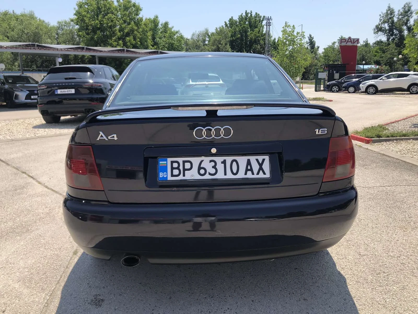 Audi A4 1.6i - изображение 4
