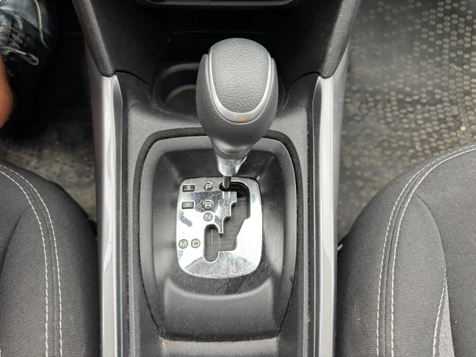 Peugeot 2008 1.2i#PANORAMA#NAVI#CAMERA##146000 | Mobile.bg   17