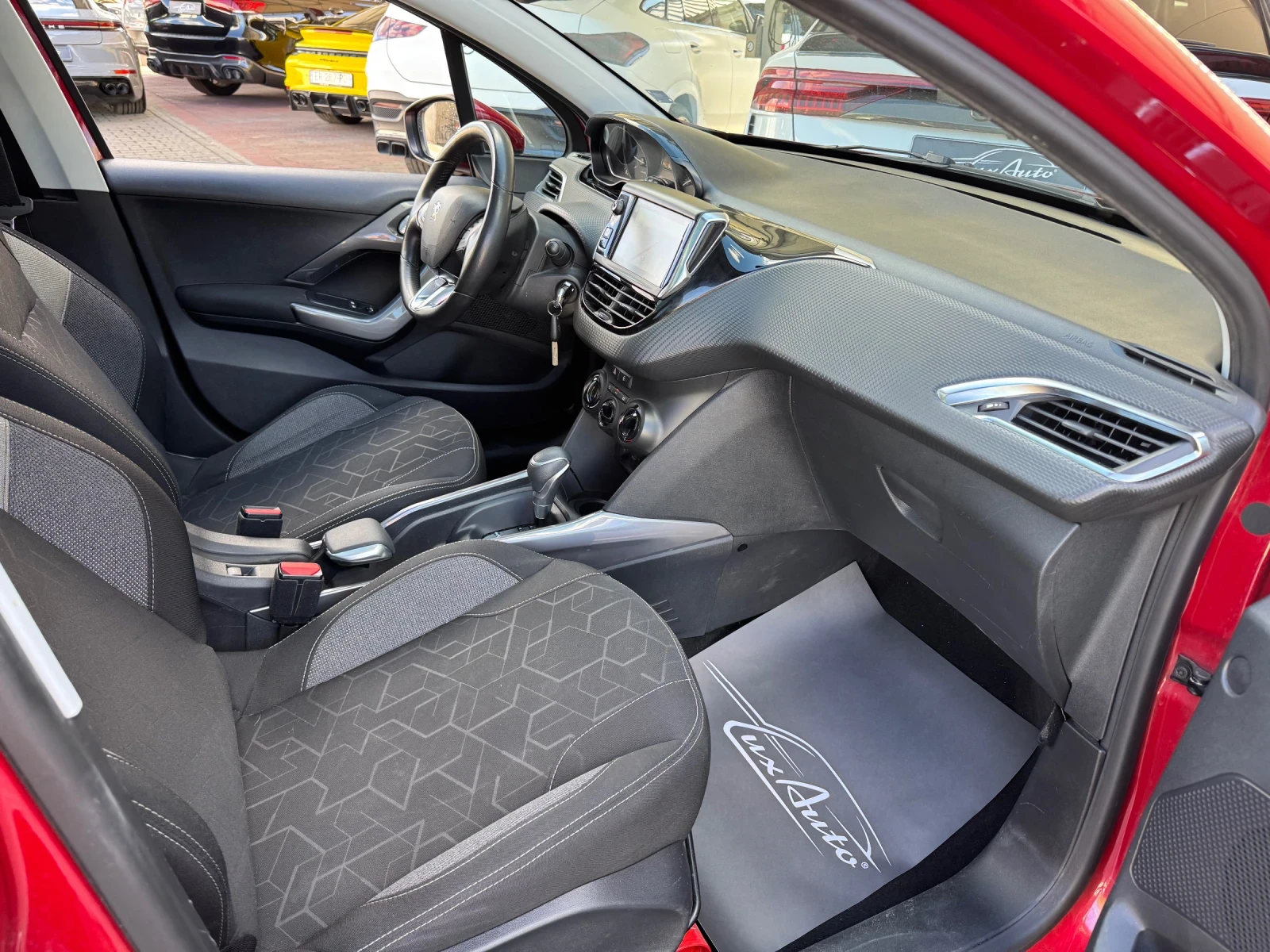 Peugeot 2008 1.2i#PANORAMA#NAVI#CAMERA##146000 | Mobile.bg   13