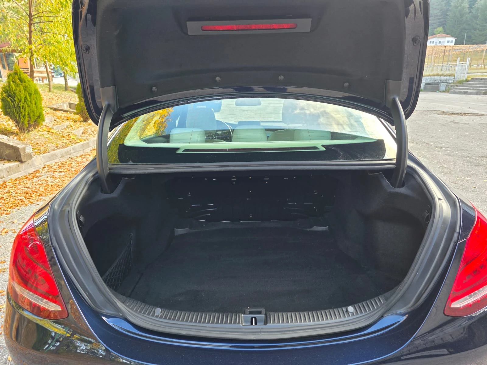 Mercedes-Benz C 220 4MATIC 170к.с - изображение 10