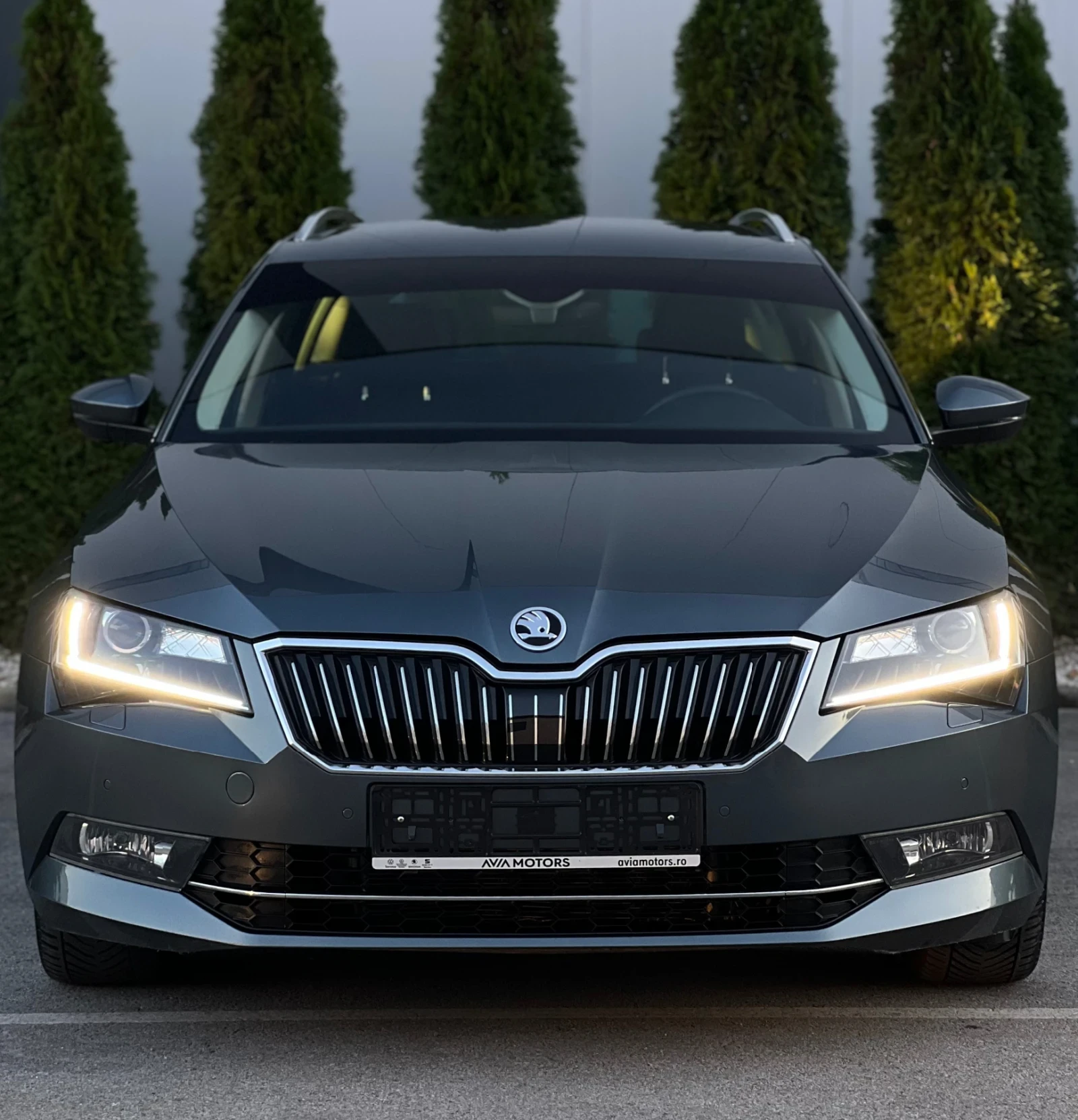 Skoda Superb  2.0D/190/L&K/Ambient Keyless/Уникат/FULL/LED/360* - изображение 3