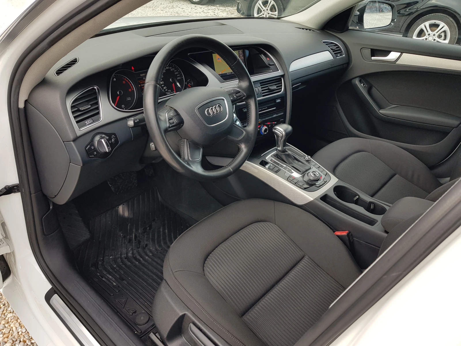 Audi A4 FACELIFT 2.0 TDI ��������� ������ | Mobile.bg � ����������� 9