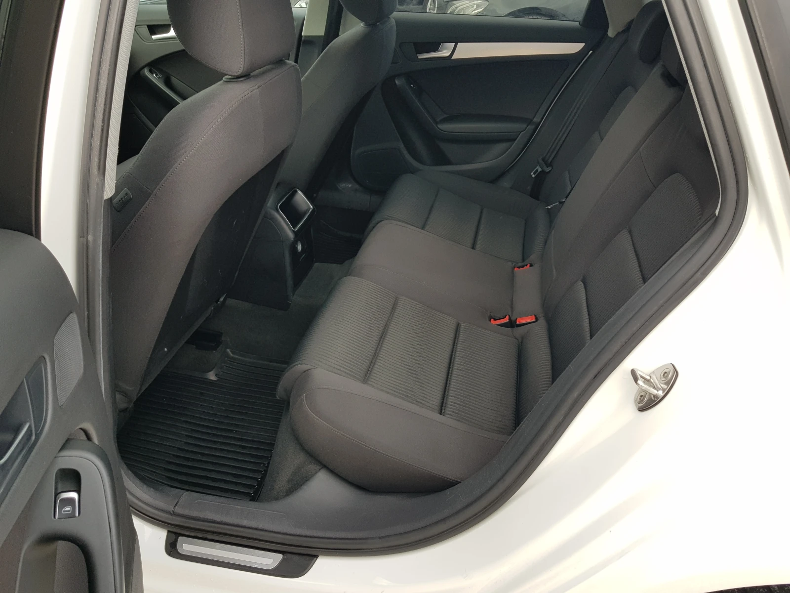 Audi A4 FACELIFT 2.0 TDI ��������� ������ | Mobile.bg � ����������� 10