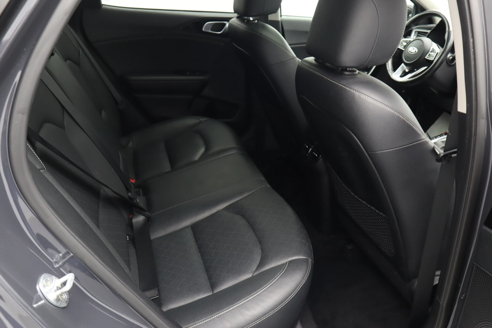 Kia XCeed 1.6T LIMITED, снимка 13 - Автомобили и джипове - 53797872