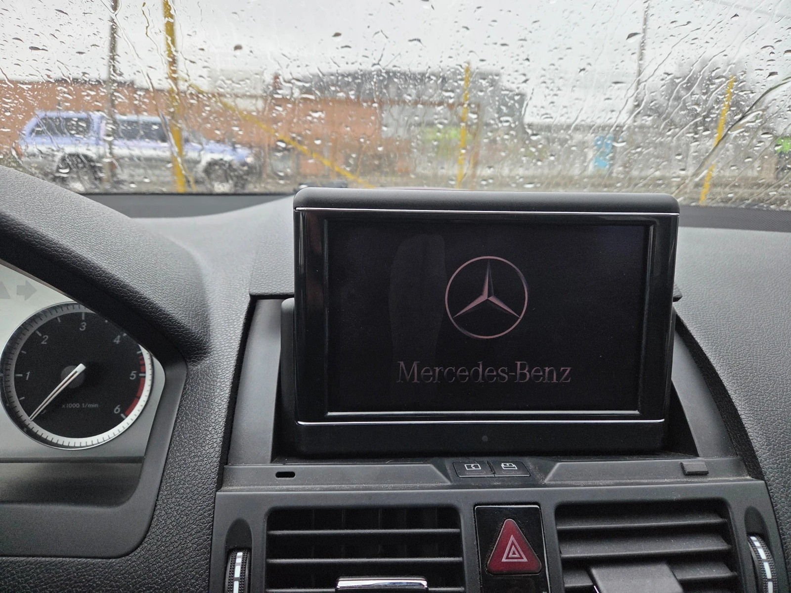 Mercedes-Benz C 220 CDI NAVI кожа 646, снимка 10 - Автомобили и джипове - 53975689