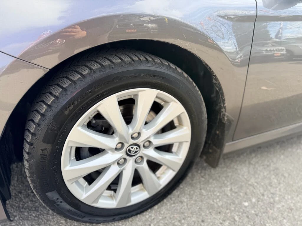 Toyota Camry LE* , снимка 10 - Автомобили и джипове - 54020567