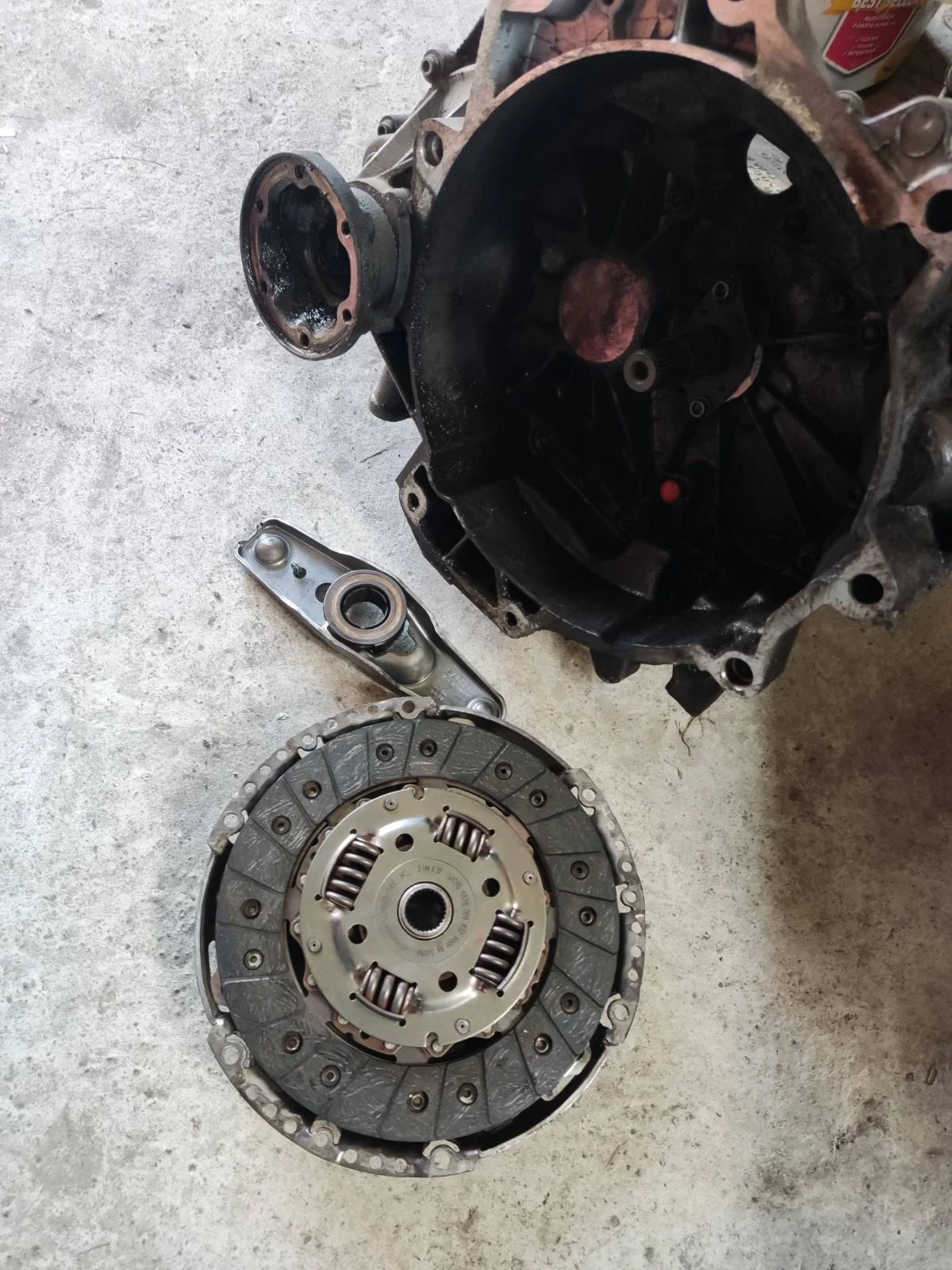 VW Golf 1.6 FSI, снимка 6 - Автомобили и джипове - 54310889