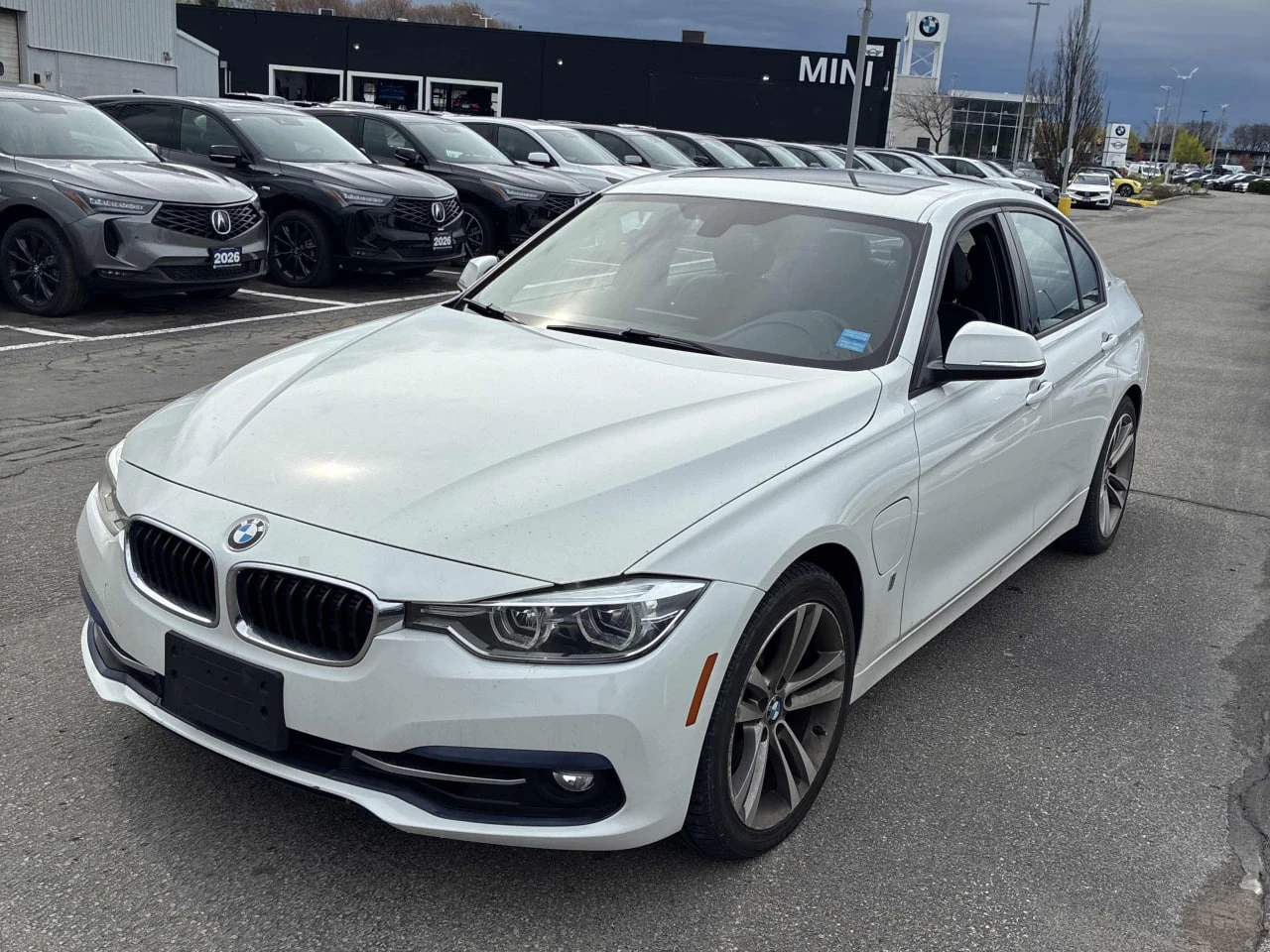 BMW 330 * 330e * CARFAX * ЦЕНА ДО БГ