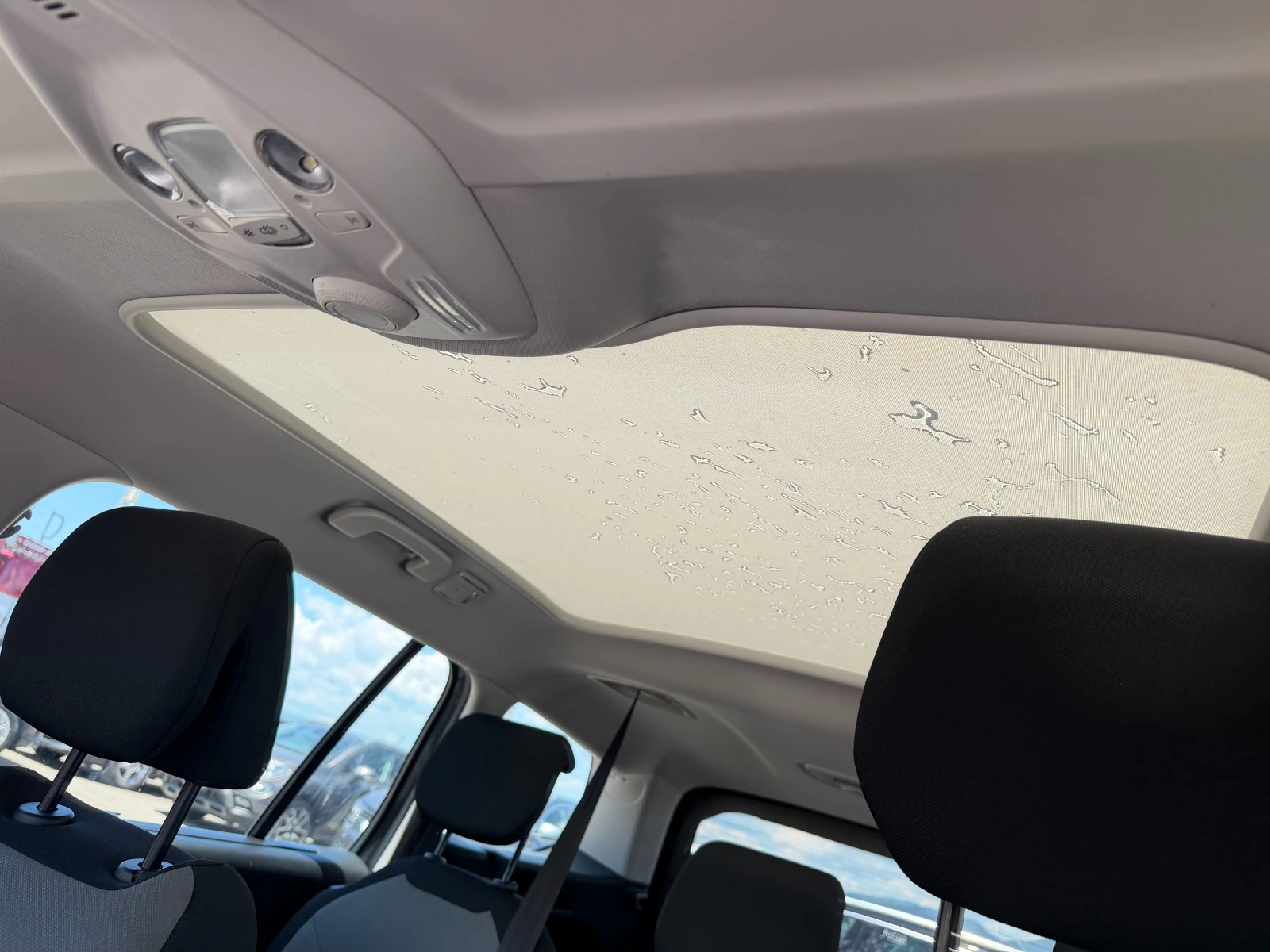 Citroen Grand C4 Picasso 2.0HDI NAVI/KAMERA/PANORAMA EURO 5, снимка 16 - Автомобили и джипове - 54836102
