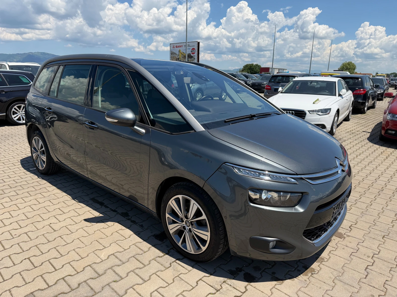 Citroen Grand C4 Picasso 2.0HDI NAVI/KAMERA/PANORAMA EURO 5, снимка 4 - Автомобили и джипове - 54836102