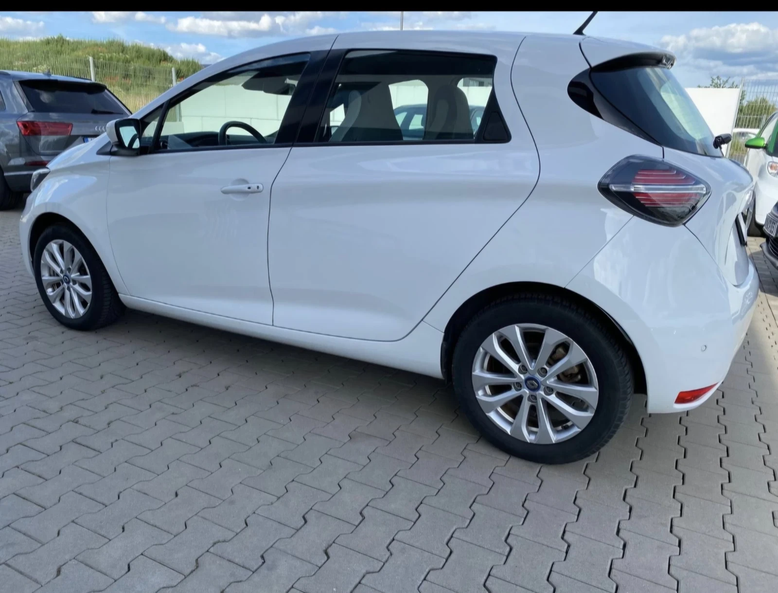 Renault Zoe R110 CCS 27000 KM КАТО НОВА СОБСВЕННА БАТЕРИЯ , снимка 6 - Автомобили и джипове - 54899273