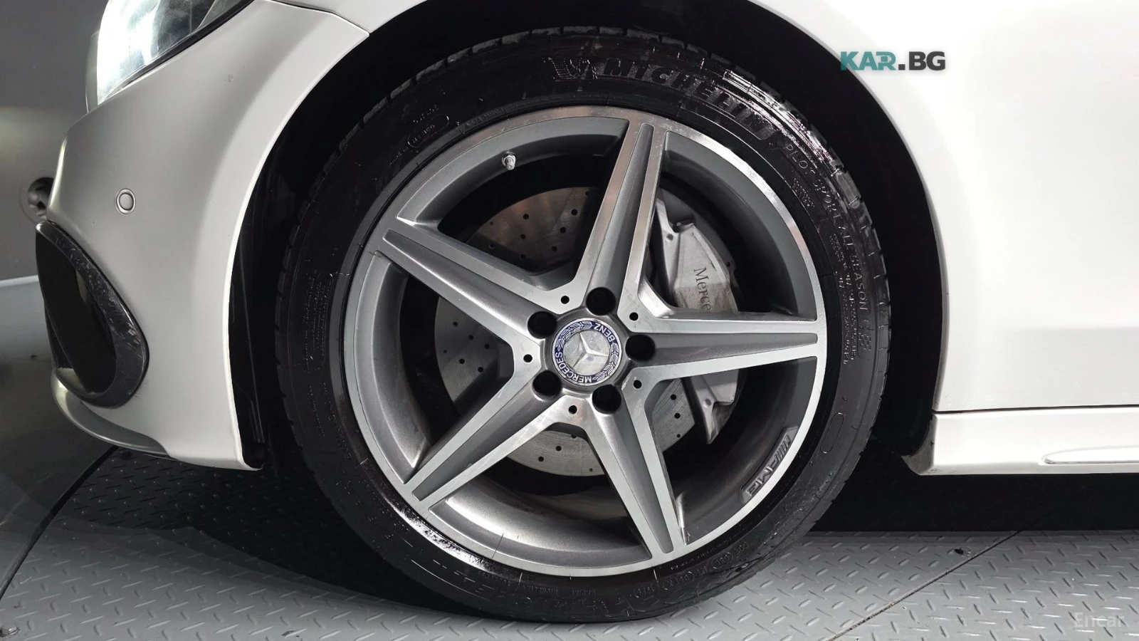 Mercedes-Benz C 250 * AMG* CARBON* Head up* KEYLESS* ПОДГРЕВ* , снимка 5 - Автомобили и джипове - 55062180