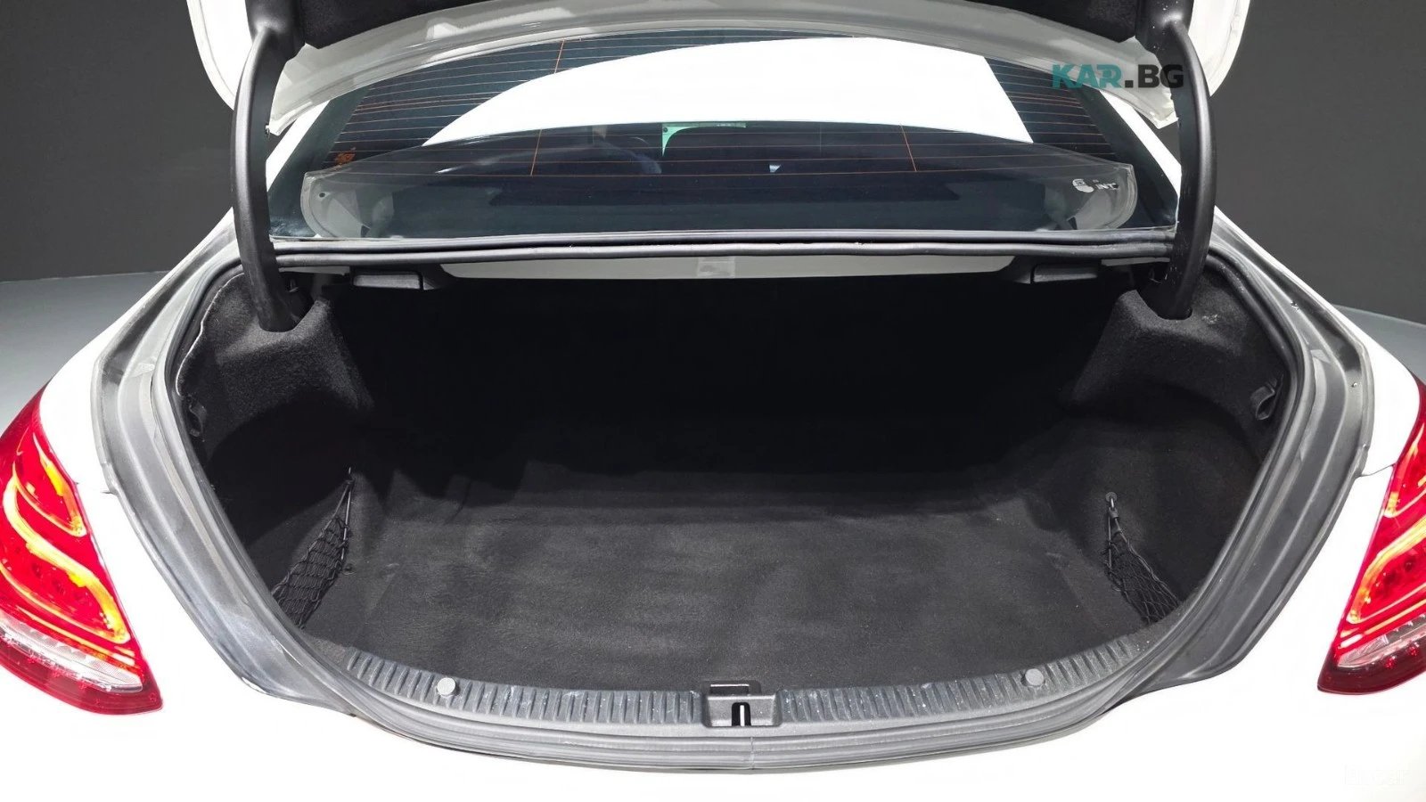 Mercedes-Benz C 250 * AMG* CARBON* Head up* KEYLESS* ПОДГРЕВ* , снимка 17 - Автомобили и джипове - 55062180