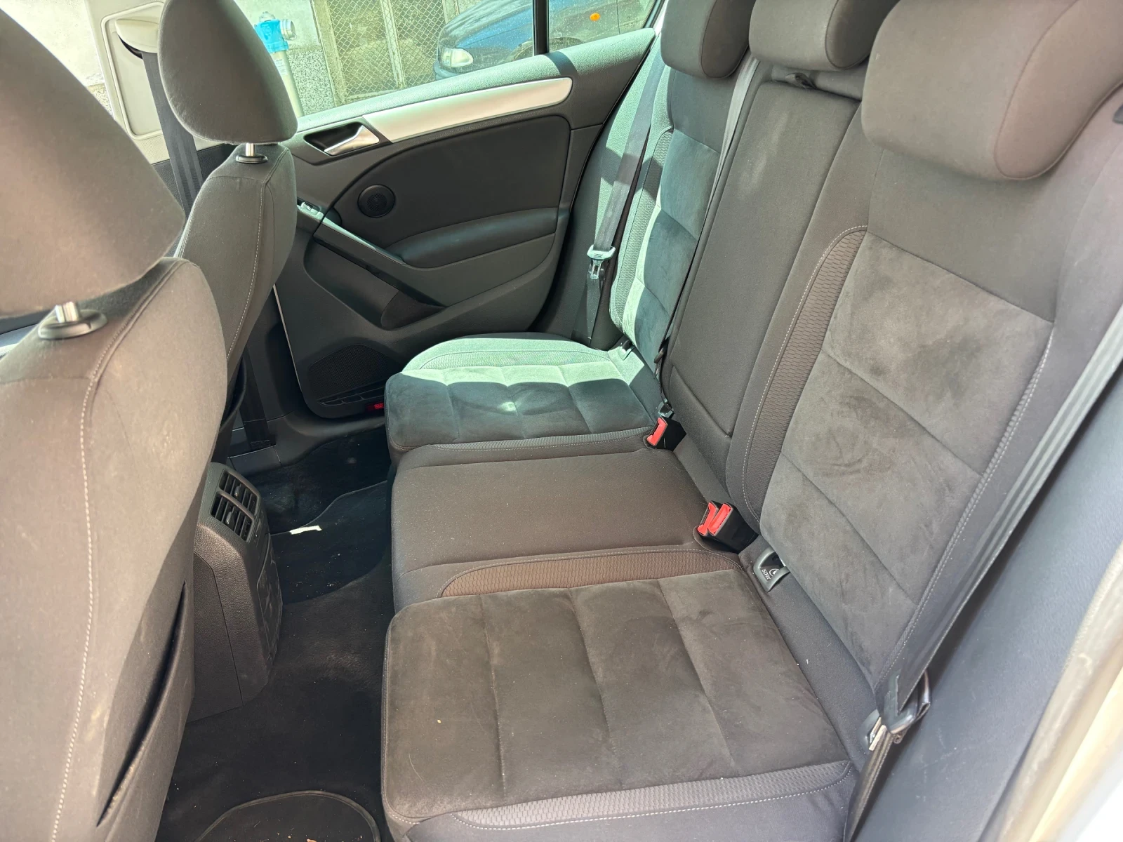 VW Golf 1.6tdi ������� | Mobile.bg � ����������� 8