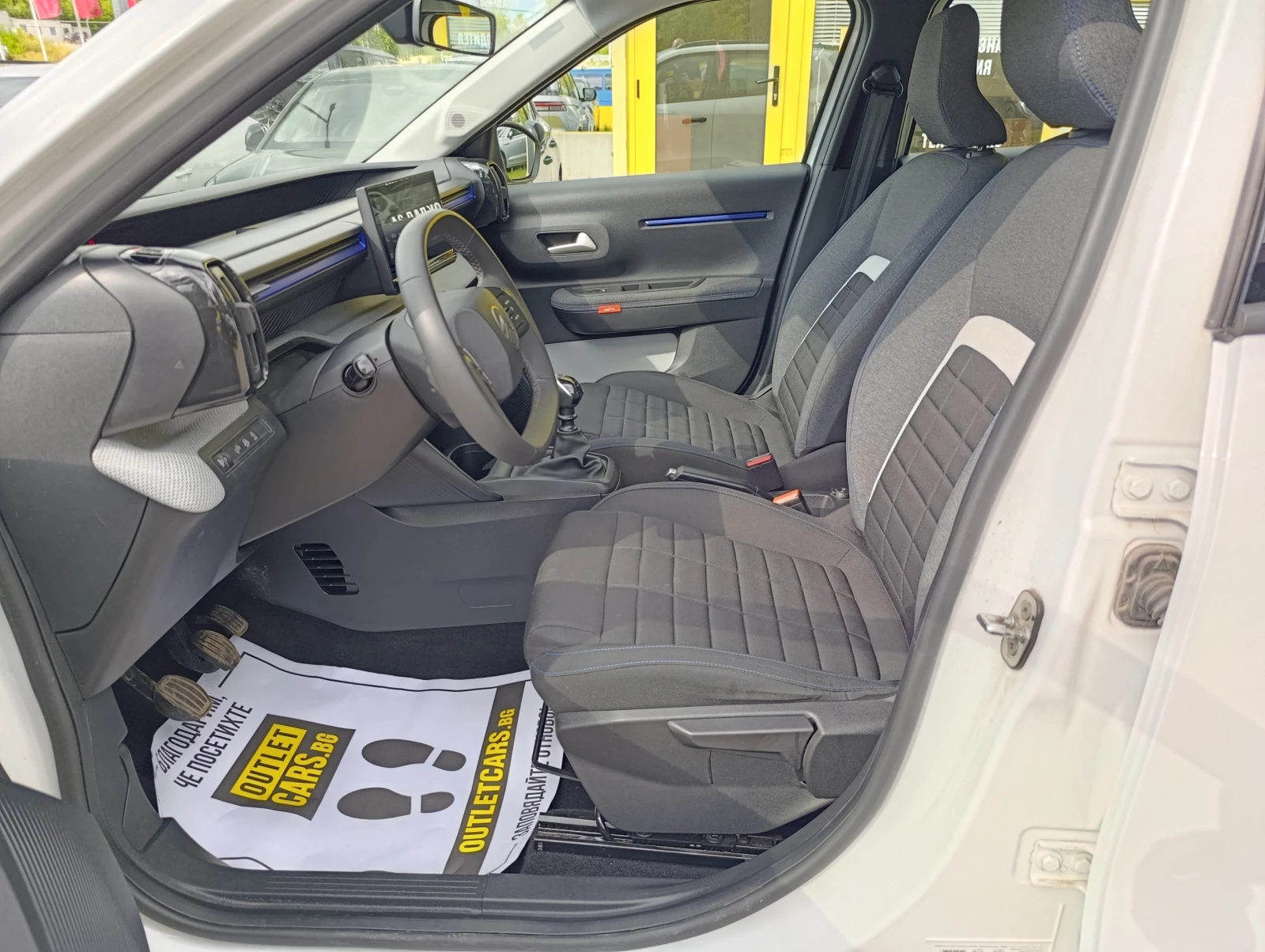 Citroen C3 1.2 100кс. Закупен от БГ, снимка 5 - Автомобили и джипове - 55313754