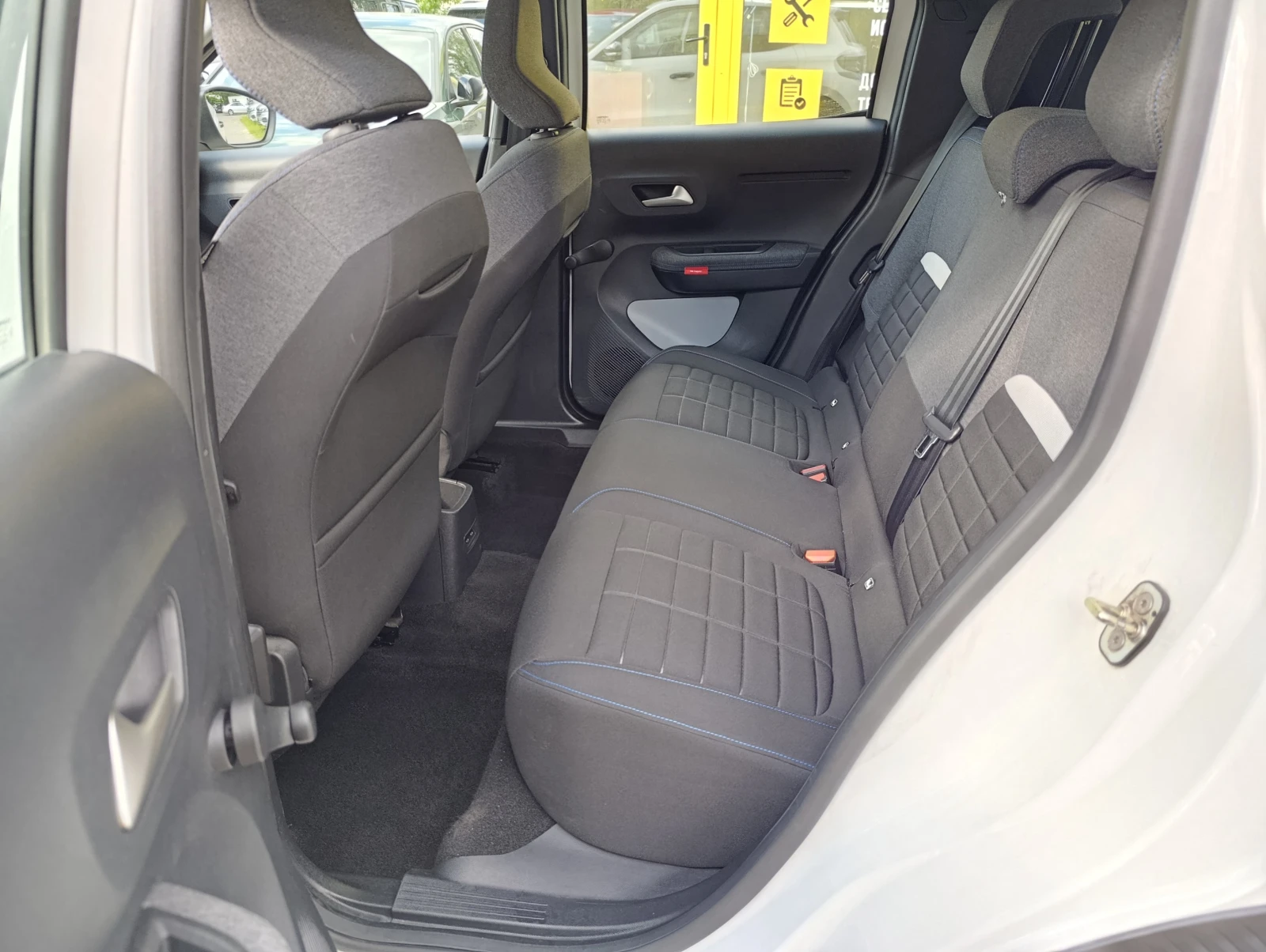 Citroen C3 1.2 100кс. Закупен от БГ, снимка 9 - Автомобили и джипове - 55313754