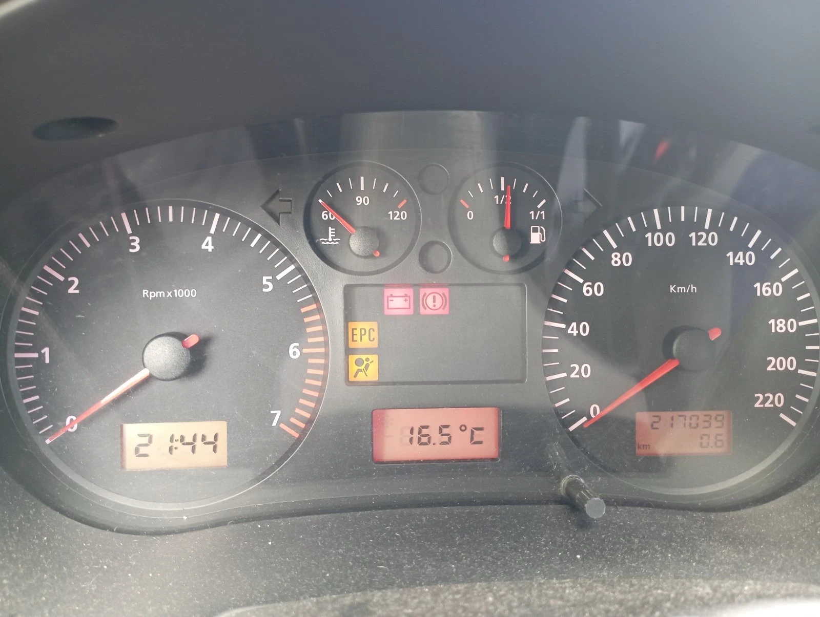 Seat Ibiza, снимка 5 - Автомобили и джипове - 55343526