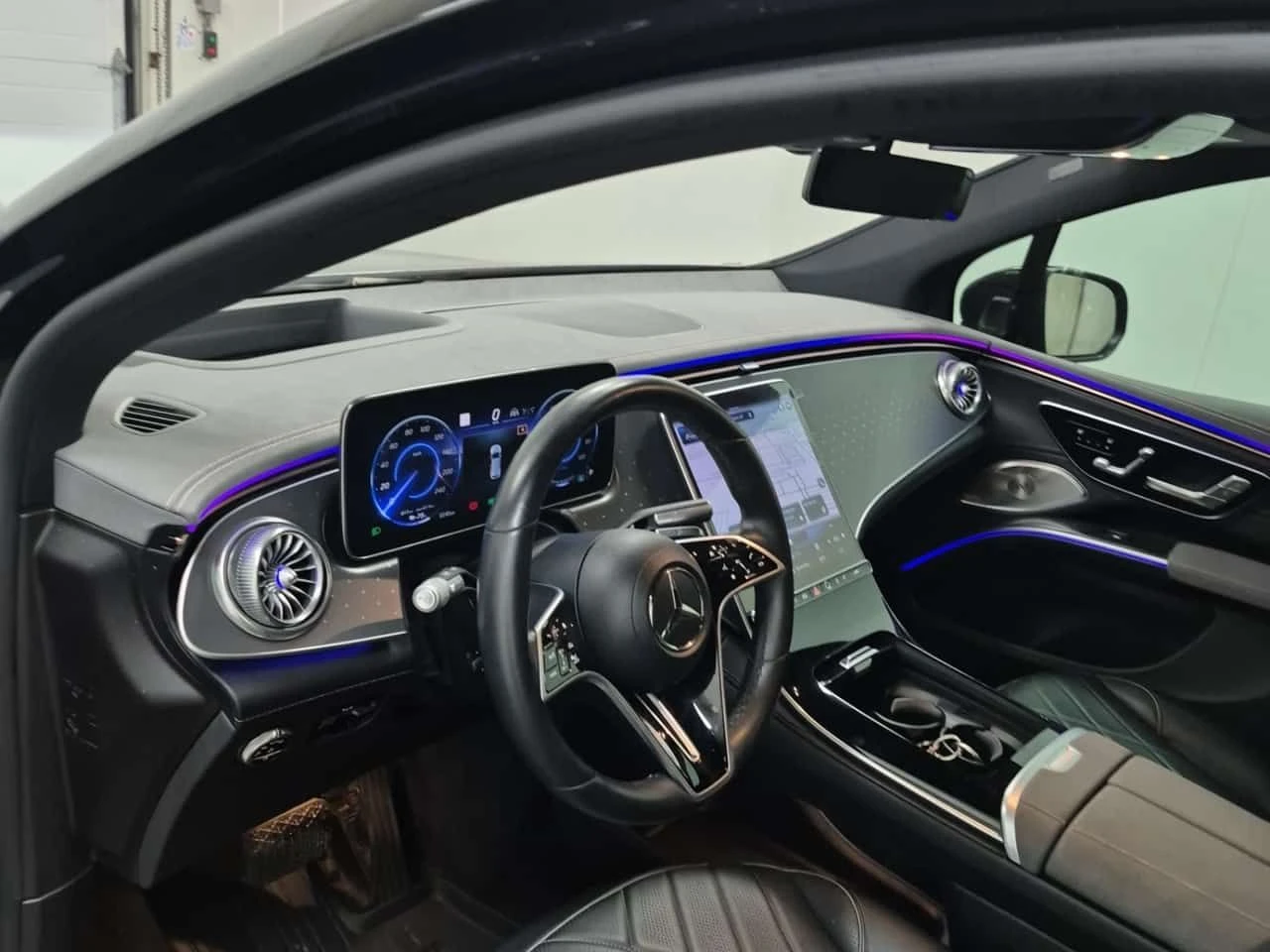 Mercedes-Benz EQS 450  CARFAX | Mobile.bg � ����������� 10