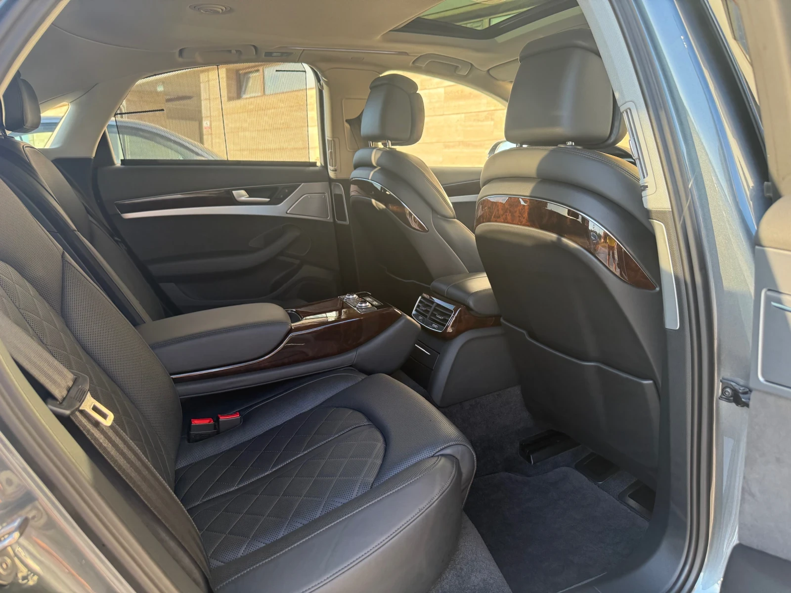 Audi A8 4.2 TDI MATRIX, снимка 16 - Автомобили и джипове - 55360233