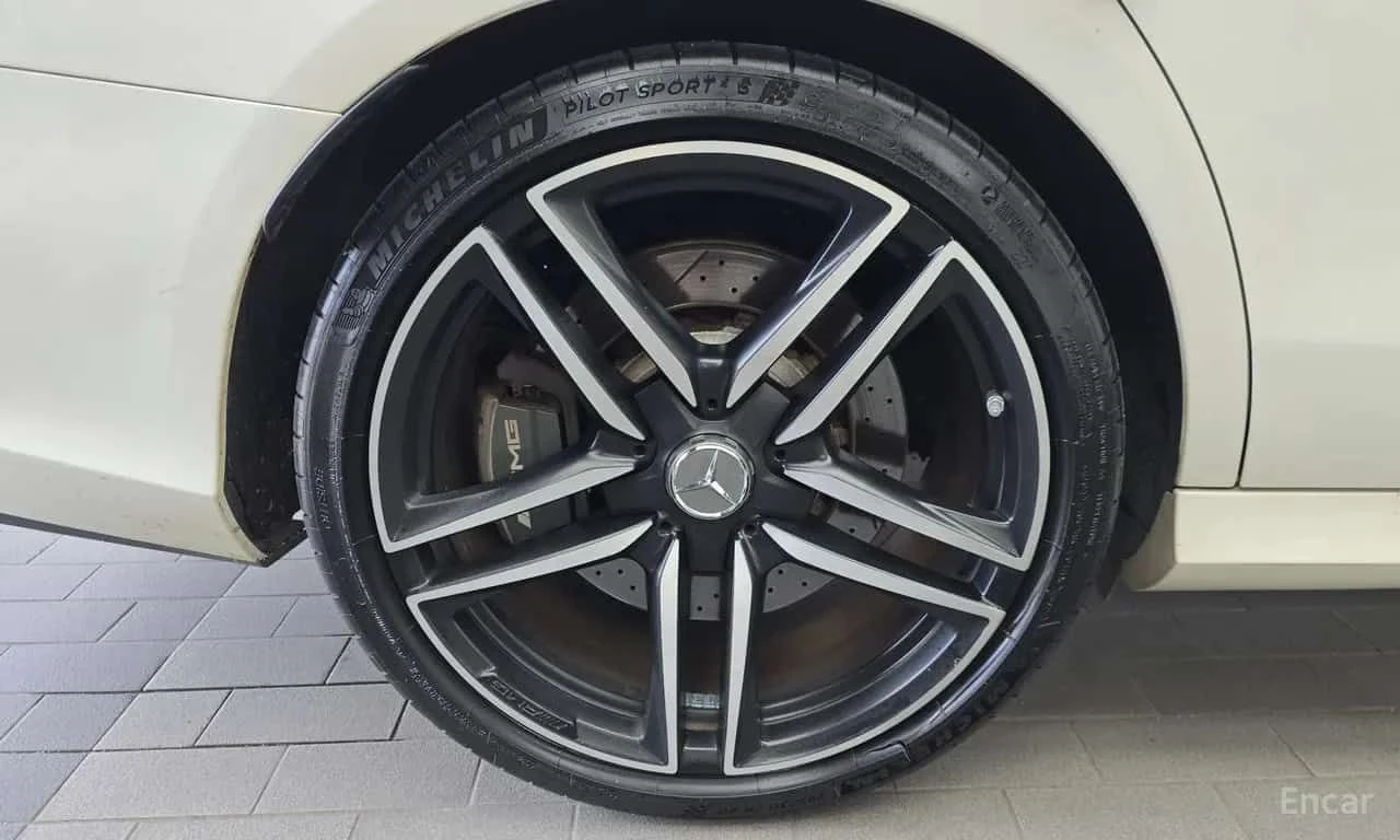 Mercedes-Benz E 63 AMG * E63 4MATIC+ * CARFAX * ЦЕНА ДО БГ, снимка 5 - Автомобили и джипове - 55510782