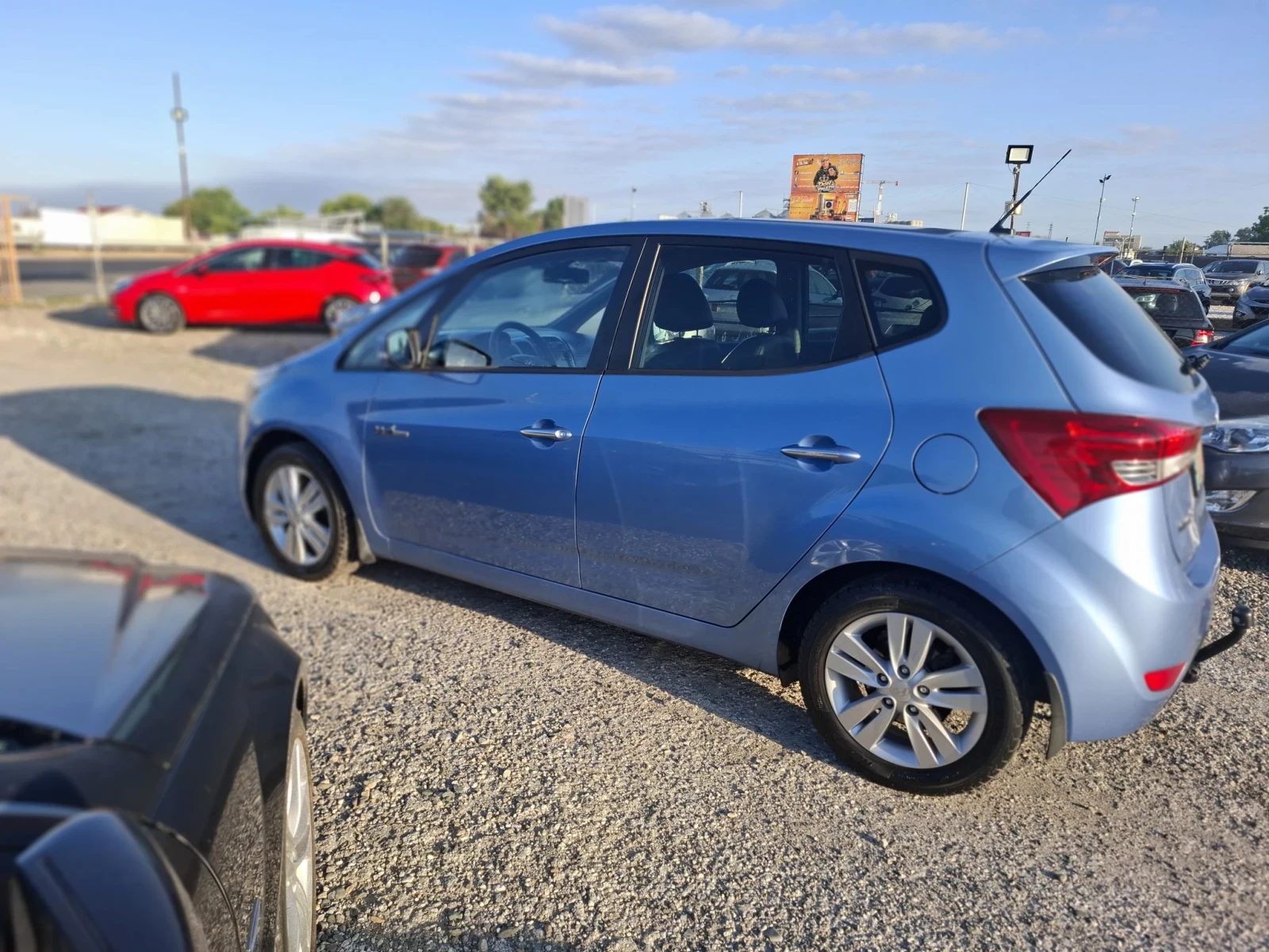 Hyundai Ix20 1.6i - 125kc, снимка 6 - Автомобили и джипове - 55986653