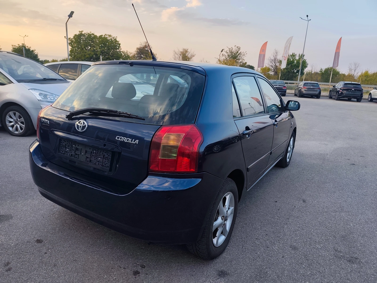 Toyota Corolla 2.0 D4D , снимка 3 - Автомобили и джипове - 56061622