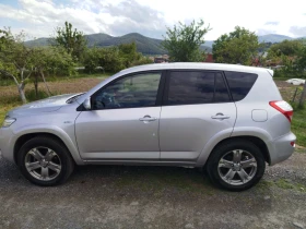 Toyota Rav4 2.2 d-cat, снимка 4