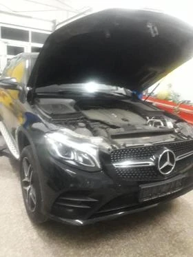  Mercedes-Benz GLC 25...