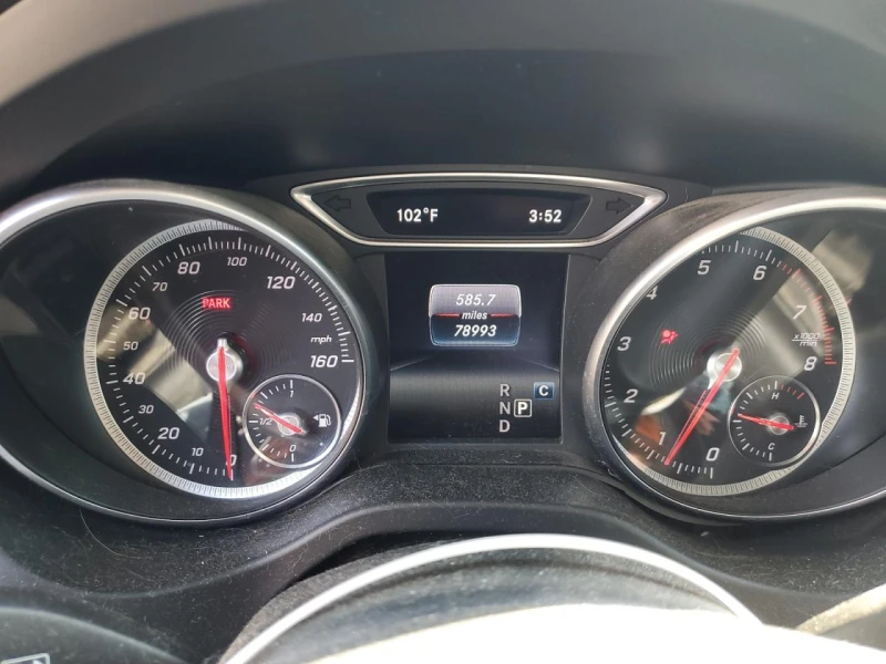 Mercedes-Benz GLA 250, снимка 9 - Автомобили и джипове - 48106203