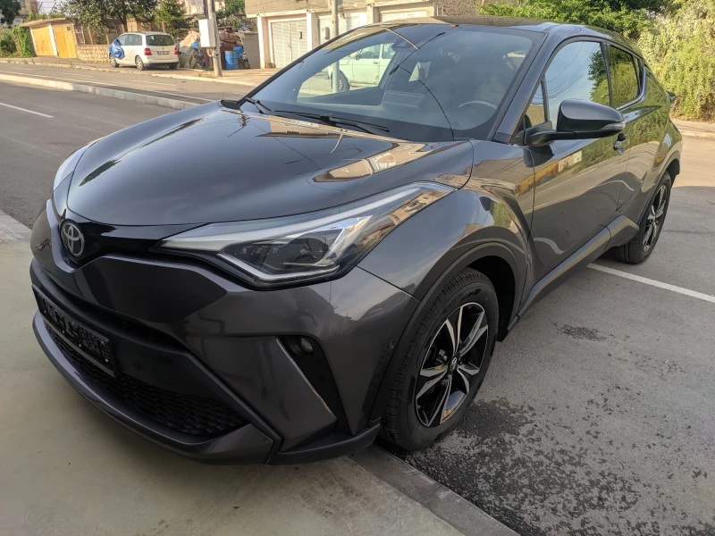 Toyota C-HR 1.2i* 30661км* 4x4* FACELIFT* Гаранция, снимка 3 - Автомобили и джипове - 48780710