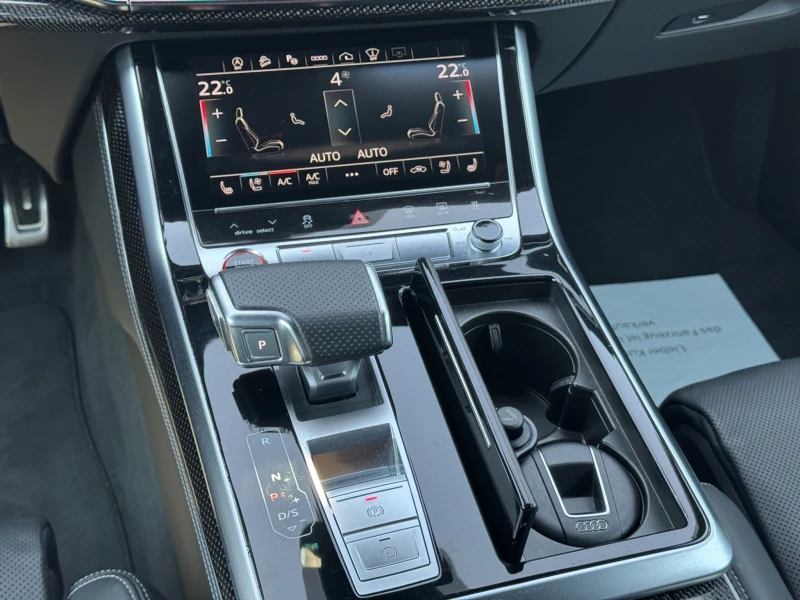 Audi SQ8 TFSI* 22* BLACK PACK * CARBON* HEAD UP* B&O* , снимка 11 - Автомобили и джипове - 50950554