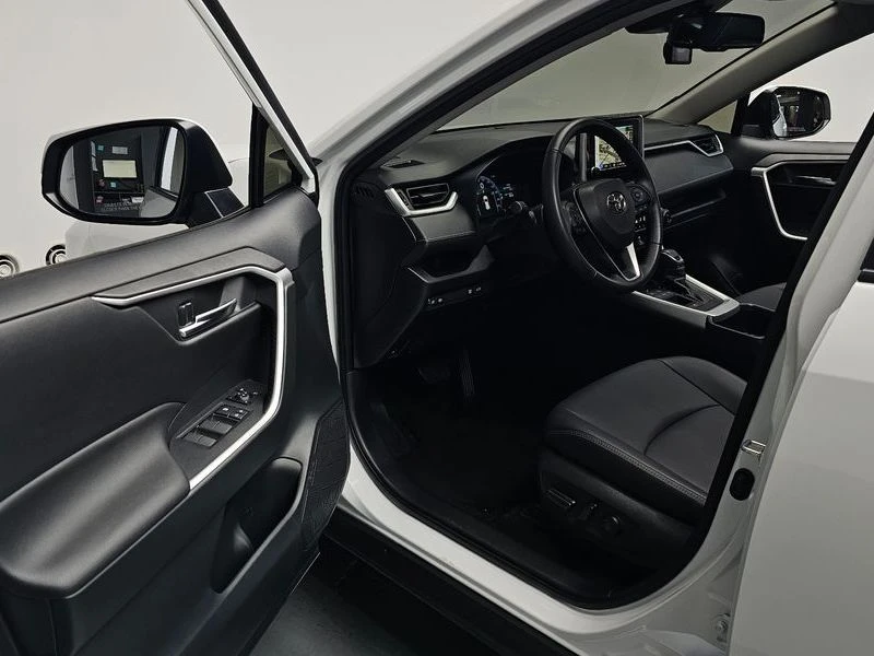 Toyota Rav4 2.5 2WD Hybrid XLE| 219к.с.| ВКЛ.ТЕХНОТЕСТ, снимка 10 - Автомобили и джипове - 55119791