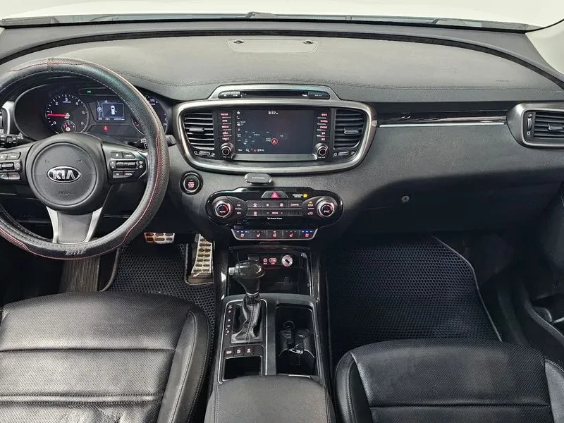 Kia Sorento 2.2 4WD PRESTIGE, снимка 6 - Автомобили и джипове - 56305629